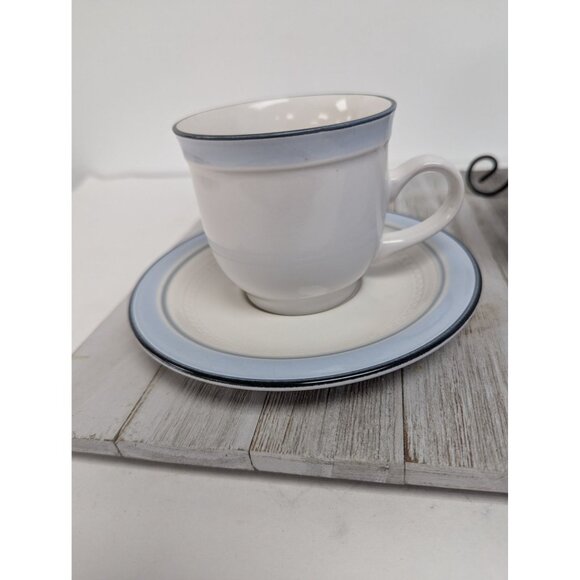 Vintage Johann Haviland Blue Bouquet Crowning Fashion Set 2 Teacups Saucers - Picture 2 of 11